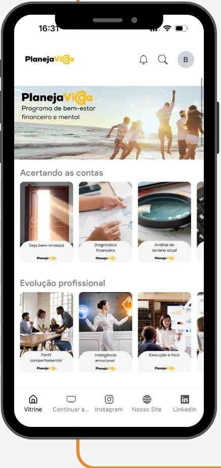 Interface do PlanejaVida com trilhas financeiras e desenvolvimento profissional